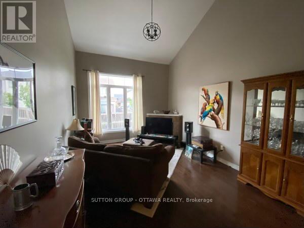 304 Grey Seal Circle, Ottawa, Ontario  K1V 2H3 - Photo 7 - X12629534