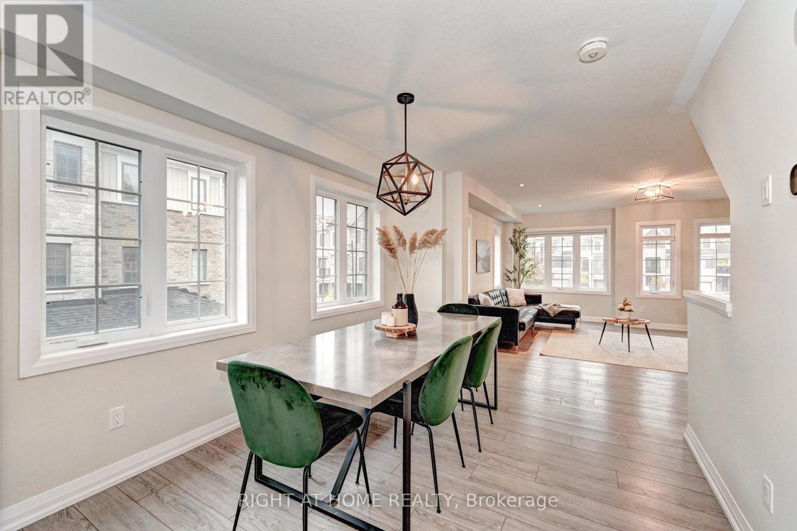 14 Bank Swallow Crescent, Kitchener, Ontario  N2P 0J7 - Photo 10 - X12589832