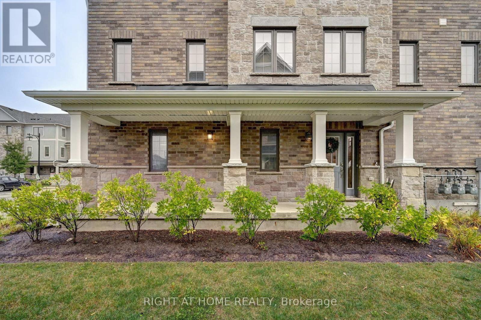 14 Bank Swallow Crescent, Kitchener, Ontario  N2P 0J7 - Photo 3 - X12589832