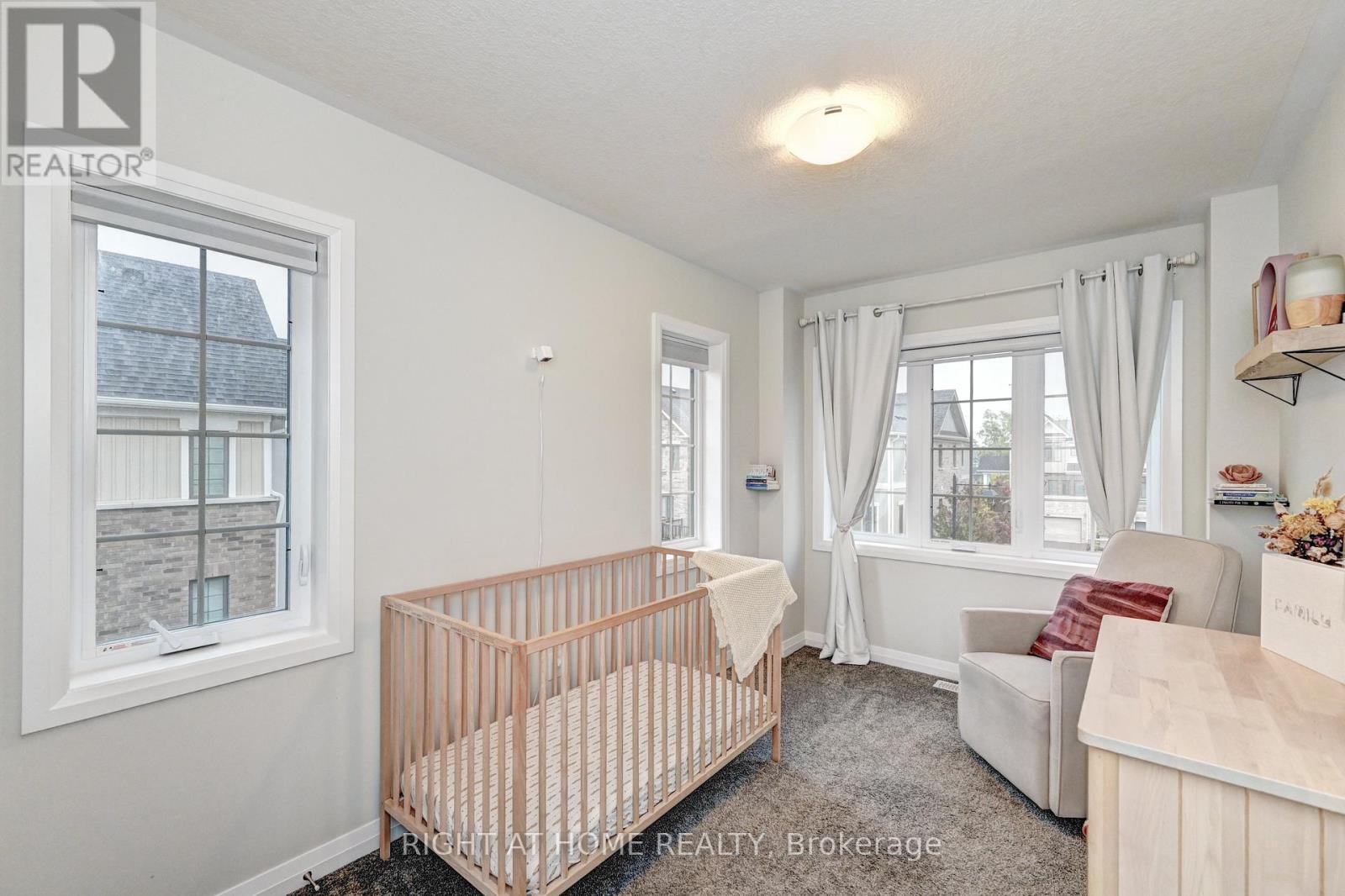 14 Bank Swallow Crescent, Kitchener, Ontario  N2P 0J7 - Photo 33 - X12589832