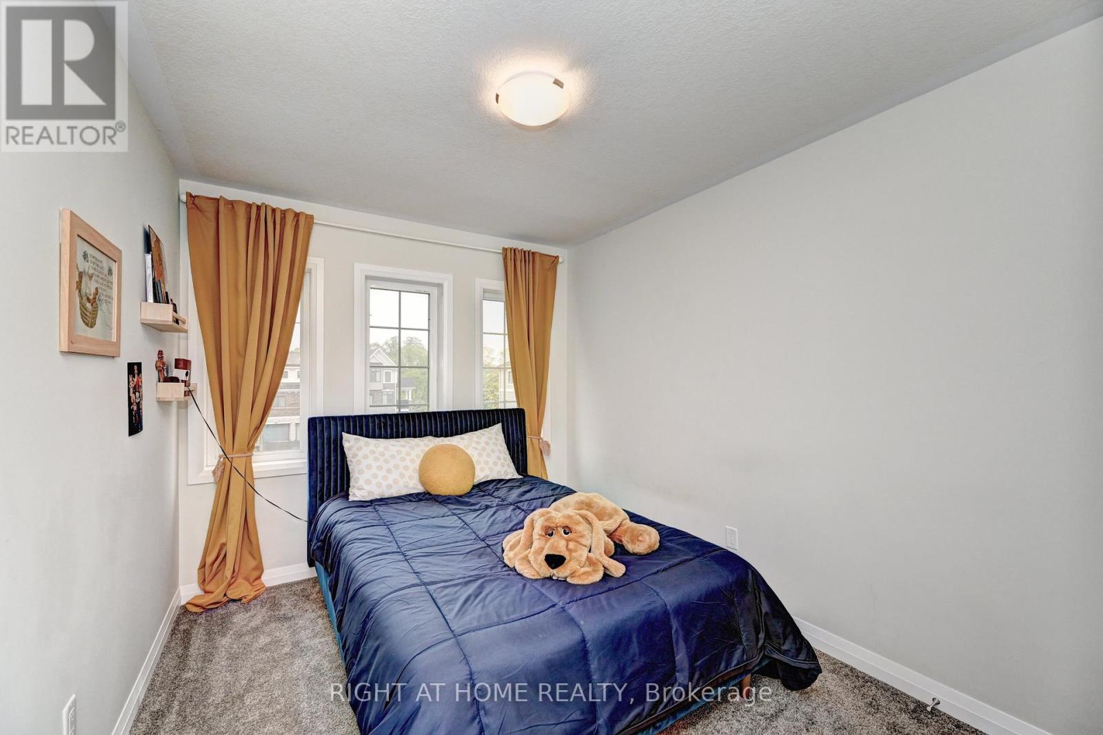 14 Bank Swallow Crescent, Kitchener, Ontario  N2P 0J7 - Photo 35 - X12589832