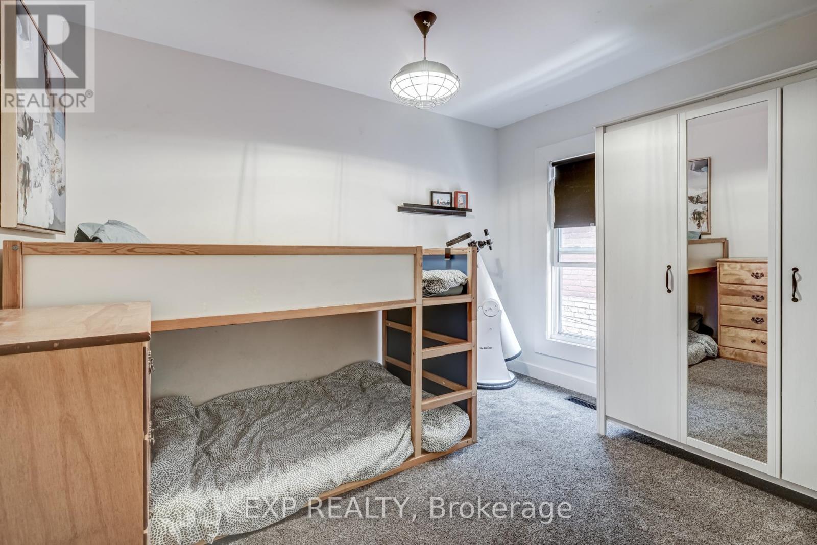 14 Milton Avenue, Hamilton, Ontario  L8L 6E6 - Photo 18 - X12629300