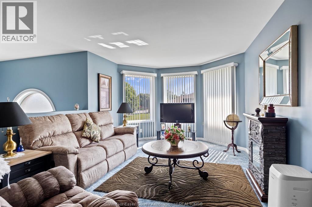 440 Briar Ridge, Amherstburg, Ontario N9V 3W9 - Photo 4 - 25031604