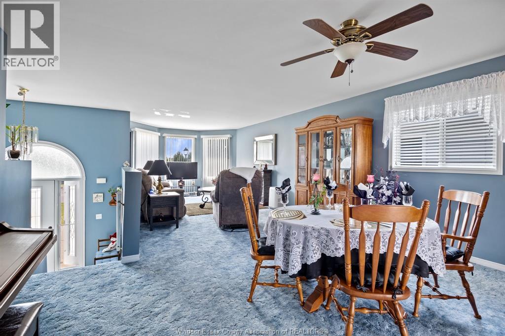 440 Briar Ridge, Amherstburg, Ontario N9V 3W9 - Photo 3 - 25031604