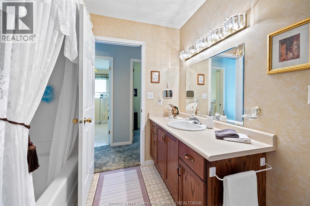 440 Briar Ridge, Amherstburg, Ontario N9V 3W9 - Photo 10 - 25031604