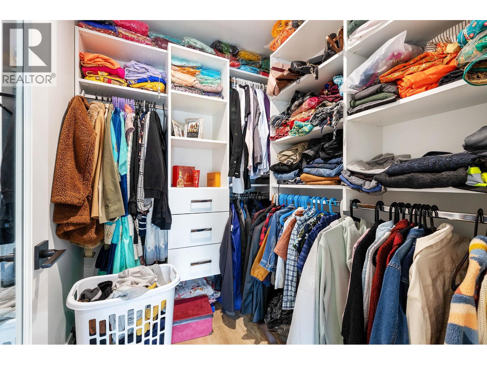 8007 Bradley Avenue, Burnaby, British Columbia  V5J 3T9 - Photo 24 - R3073583