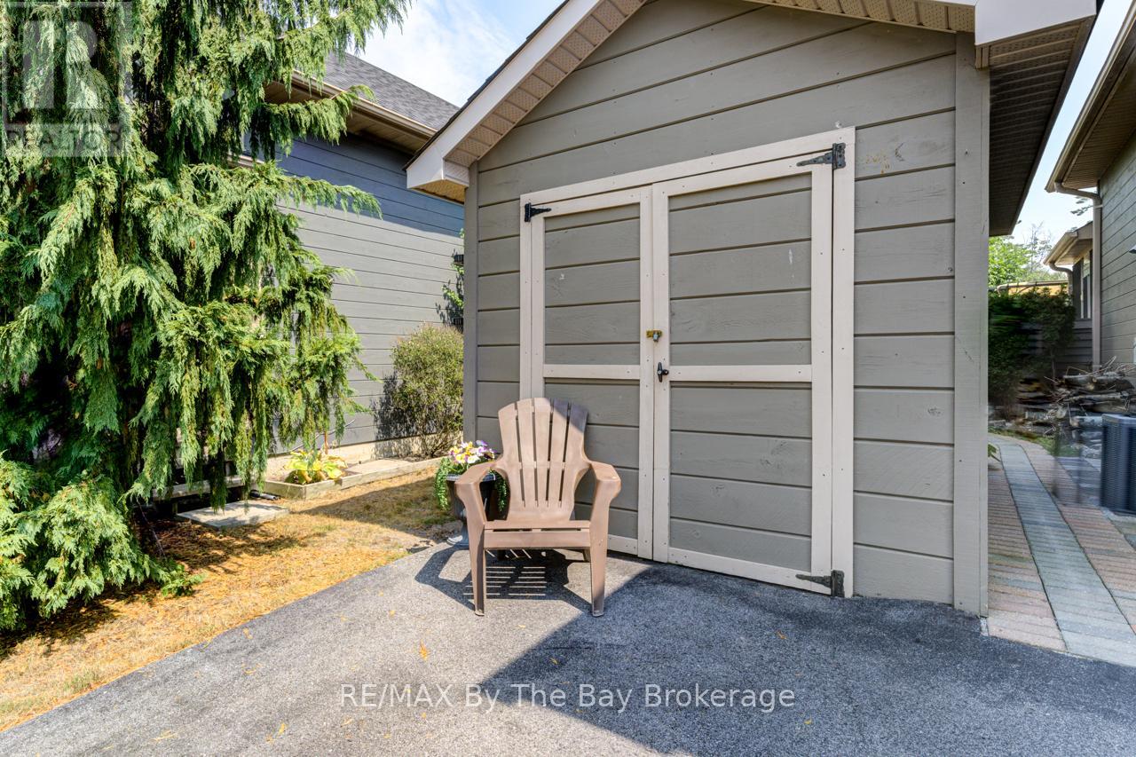 47 Madawaska Trail, Wasaga Beach, Ontario L9Z 1X7 - Photo 40 - S12323628