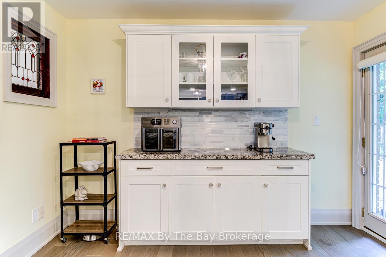 63 Rodrium Road, Wasaga Beach, Ontario L9Z 1R5 - Photo 20 - S12387914