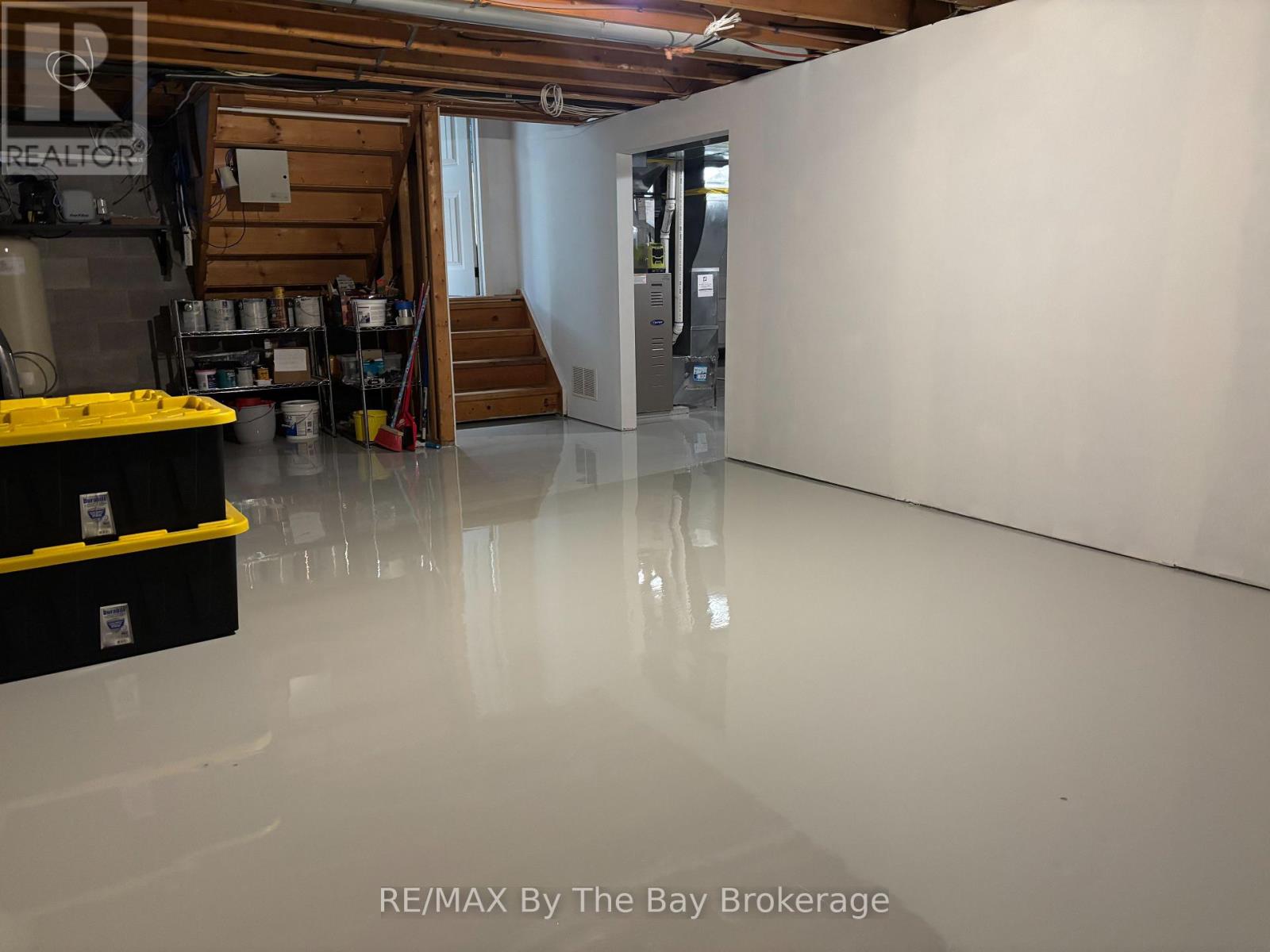 63 Rodrium Road, Wasaga Beach, Ontario L9Z 1R5 - Photo 43 - S12387914