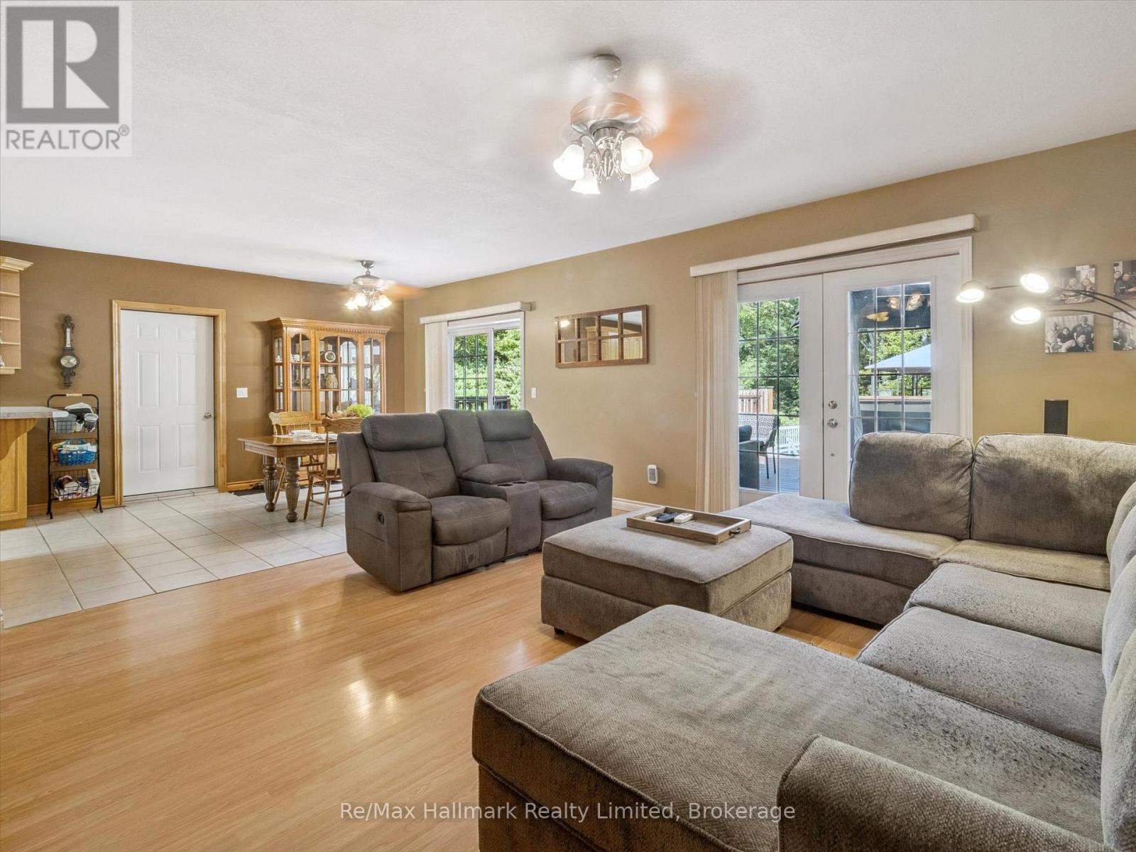 69 Woodchester Avenue, Bracebridge, Ontario  P1L 1H9 - Photo 17 - X12400015