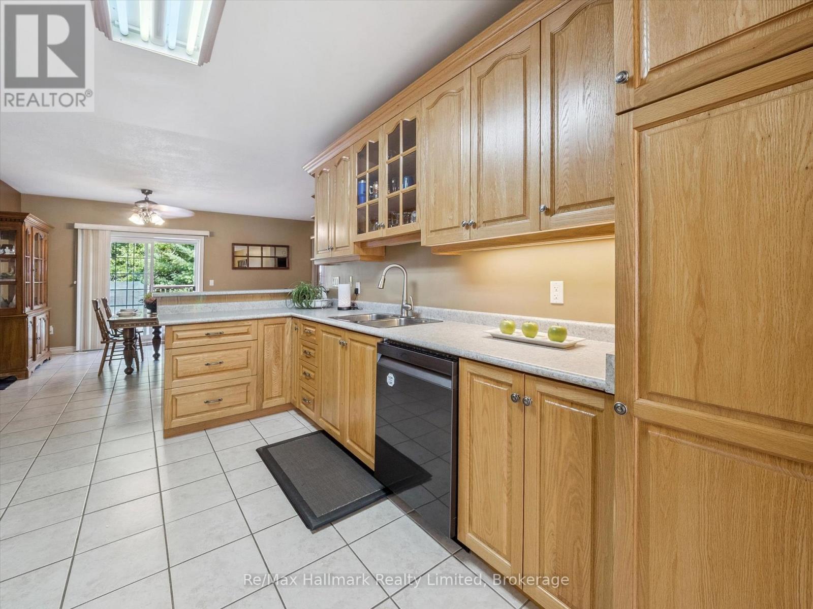 69 Woodchester Avenue, Bracebridge, Ontario  P1L 1H9 - Photo 12 - X12400015