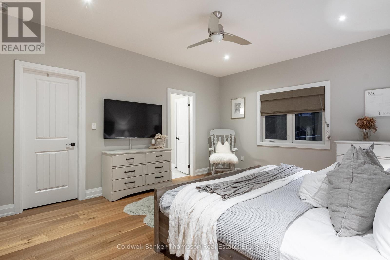 744 North Mary Lake Road, Huntsville, Ontario P1H 1S4 - Photo 15 - X12600756