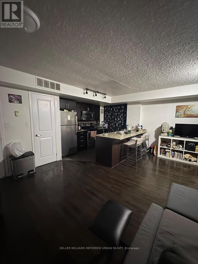 244 - 12 Foundry Avenue, Toronto, Ontario M6H 0A7 - Photo 6 - W12521702