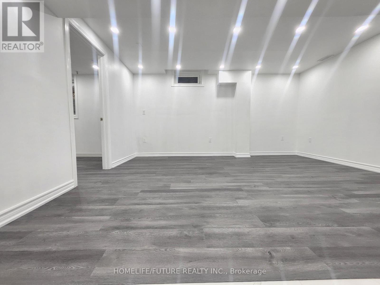 (Bsmt) - 41 Royal Links Circle, Brampton, Ontario L6P 2W9 - Photo 11 - W12628936