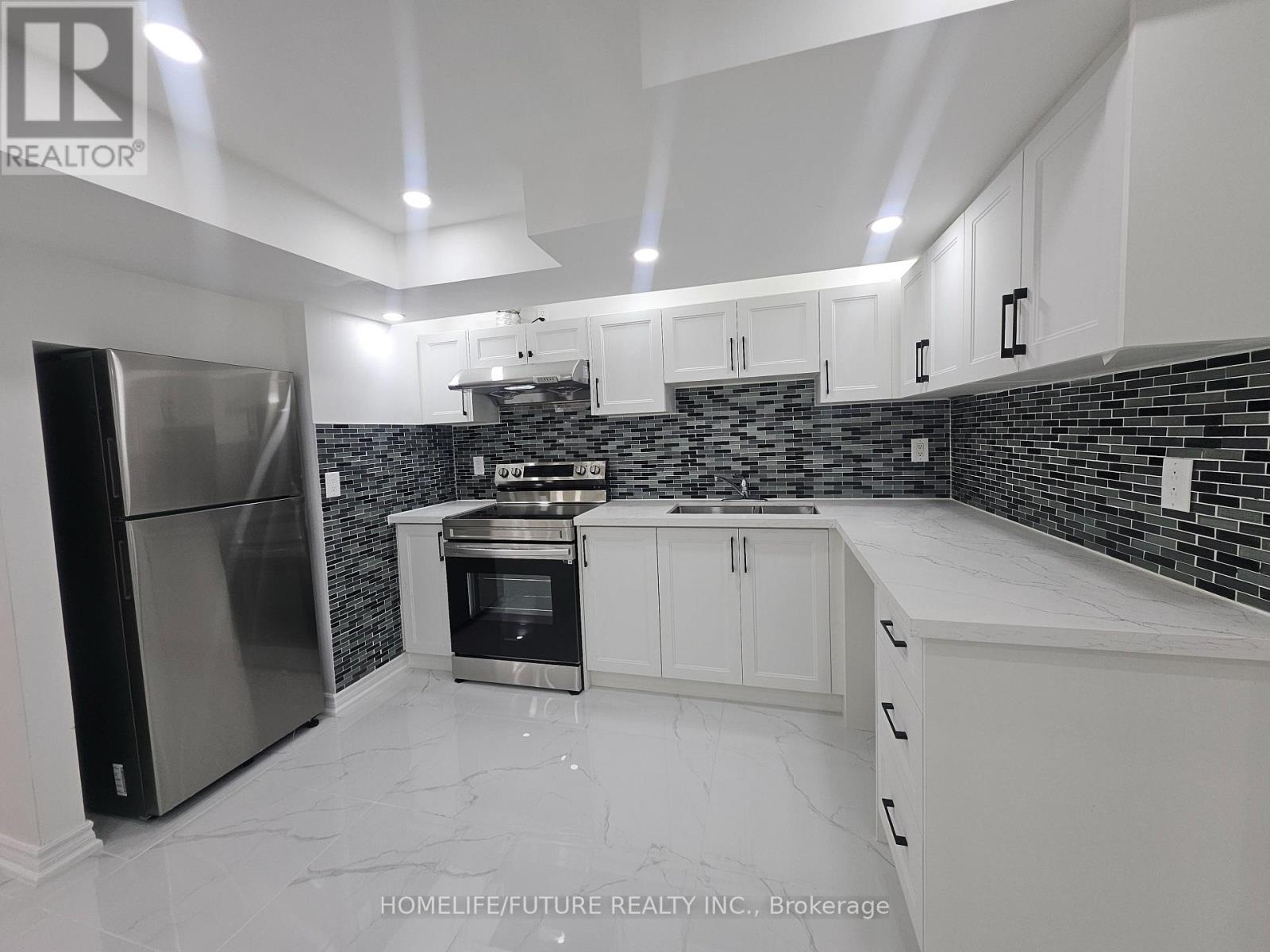 (Bsmt) - 41 Royal Links Circle, Brampton, Ontario L6P 2W9 - Photo 16 - W12628936