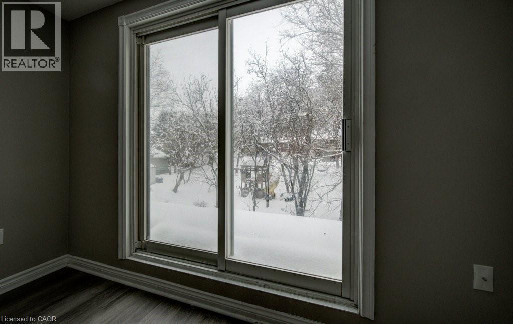 930 Eagle Street N Unit# 18, Cambridge, Ontario  N3H 1C4 - Photo 5 - 40793642