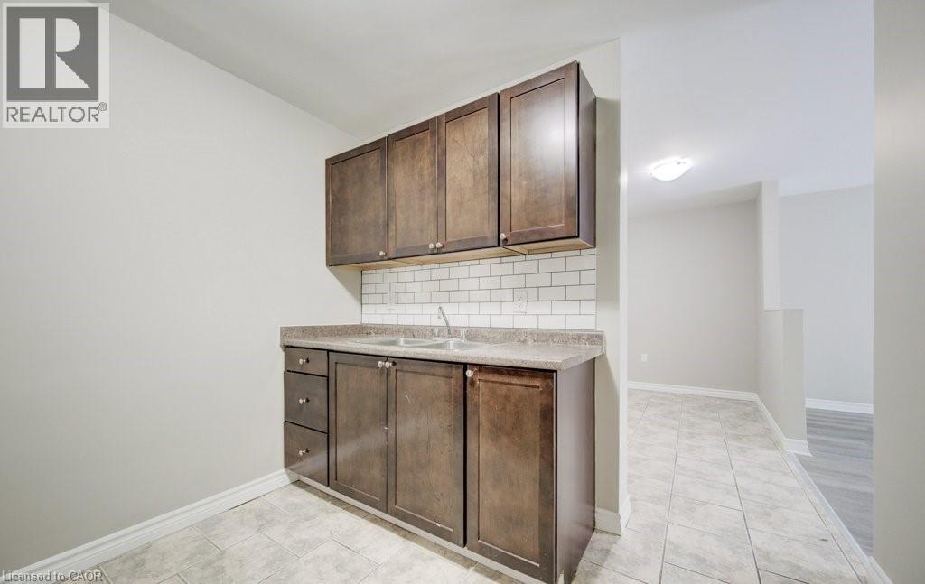 930 Eagle Street N Unit# 18, Cambridge, Ontario  N3H 1C4 - Photo 8 - 40793642