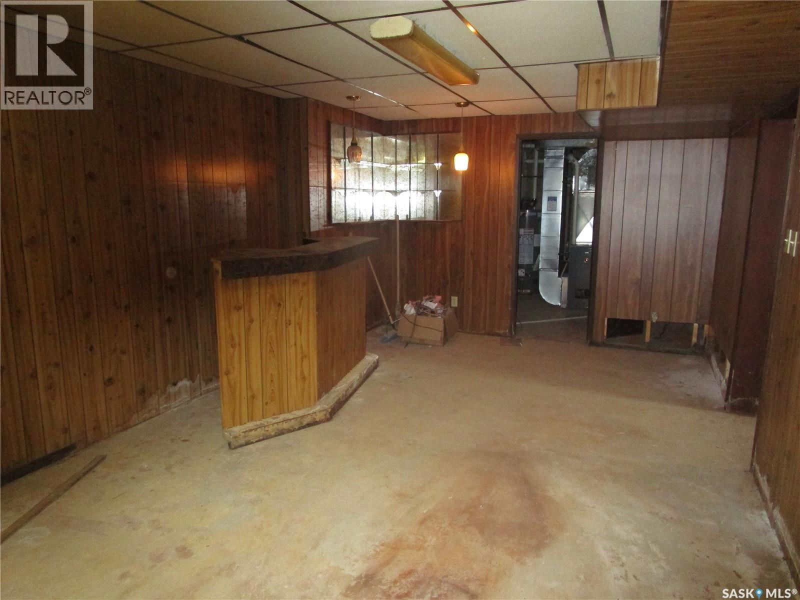 514 3rd Avenue E, Assiniboia, Saskatchewan  S0H 0B0 - Photo 13 - SK025563