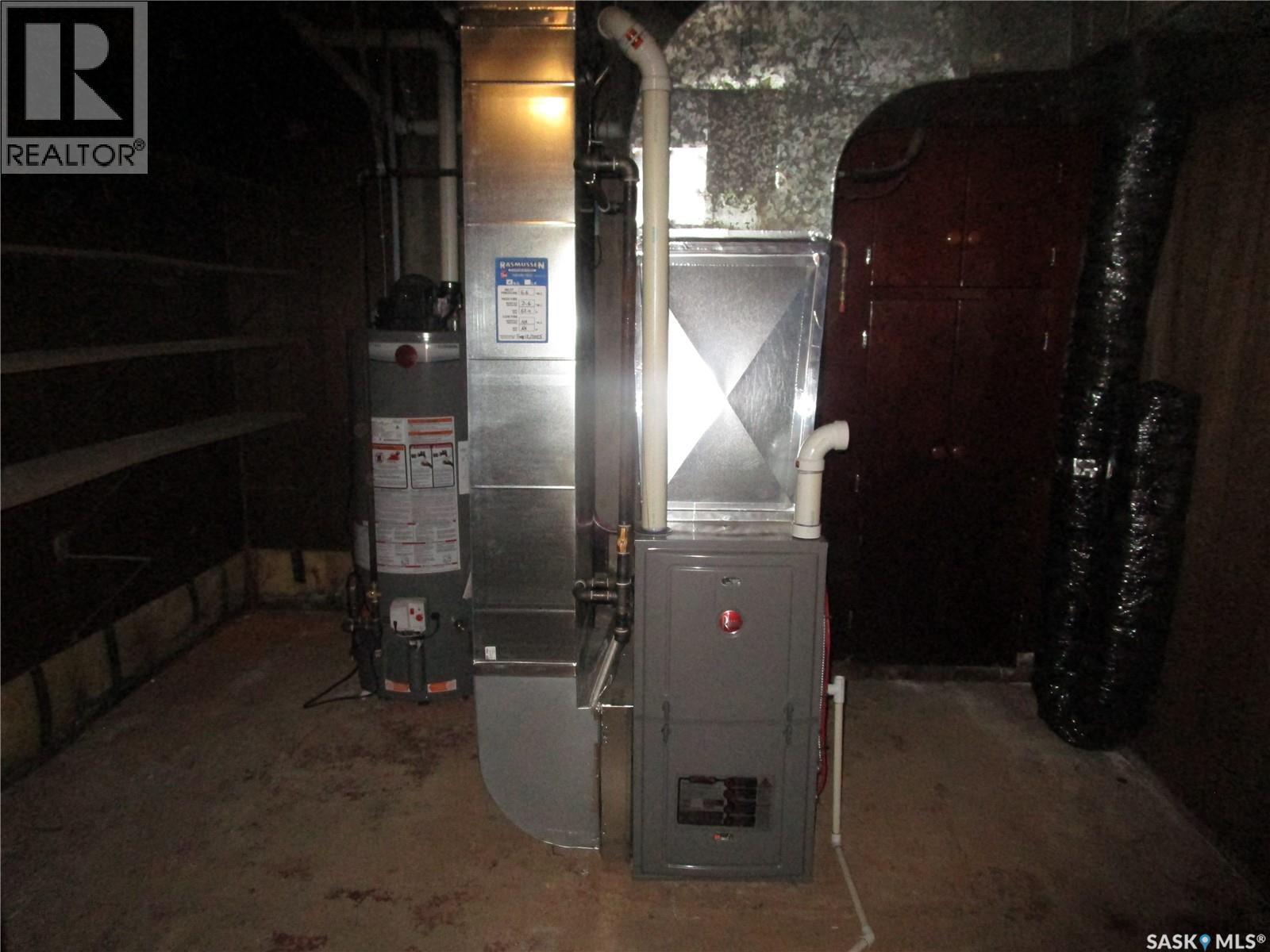 514 3rd Avenue E, Assiniboia, Saskatchewan  S0H 0B0 - Photo 20 - SK025563