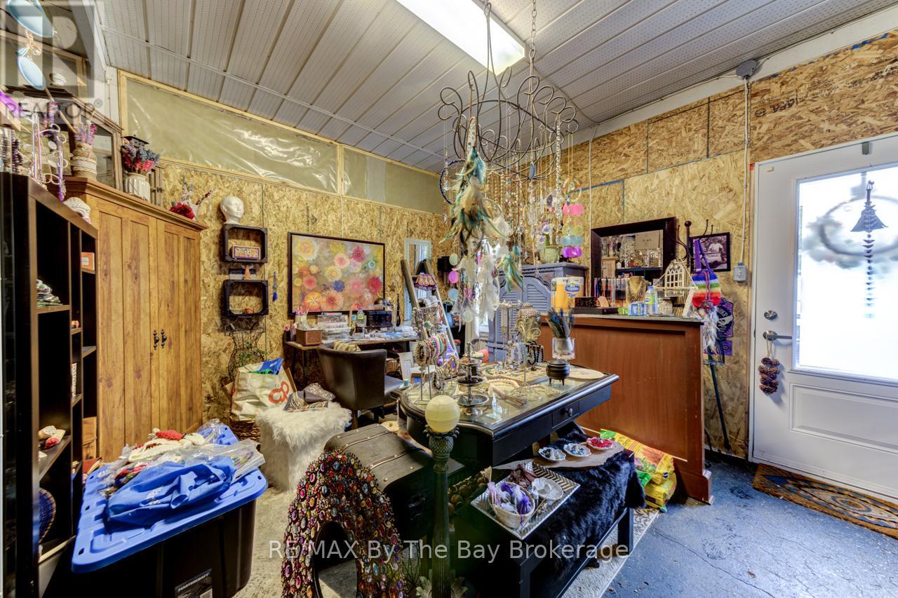 9 Allen Drive N, Wasaga Beach, Ontario  L9Z 1K5 - Photo 29 - S12426181