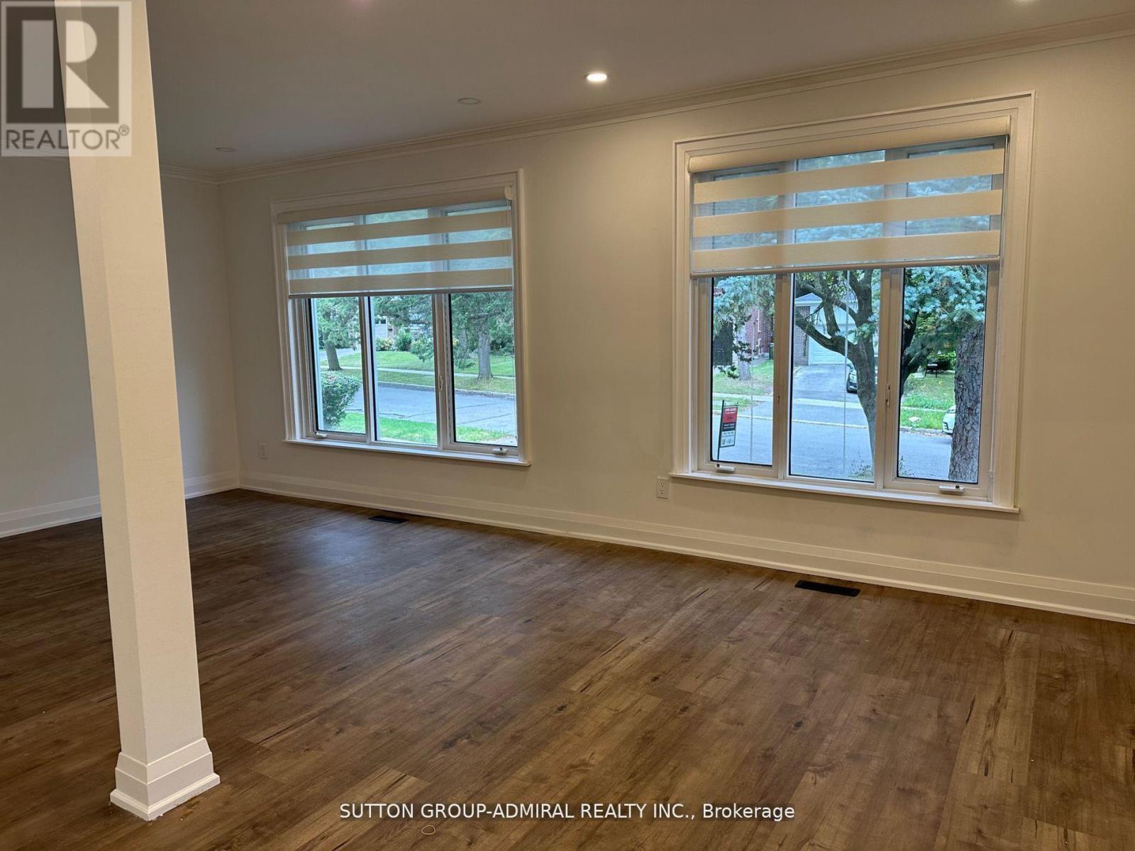 Main Floor - 7 Resolution Crescent, Toronto, Ontario  M2H 1N3 - Photo 5 - C12629450