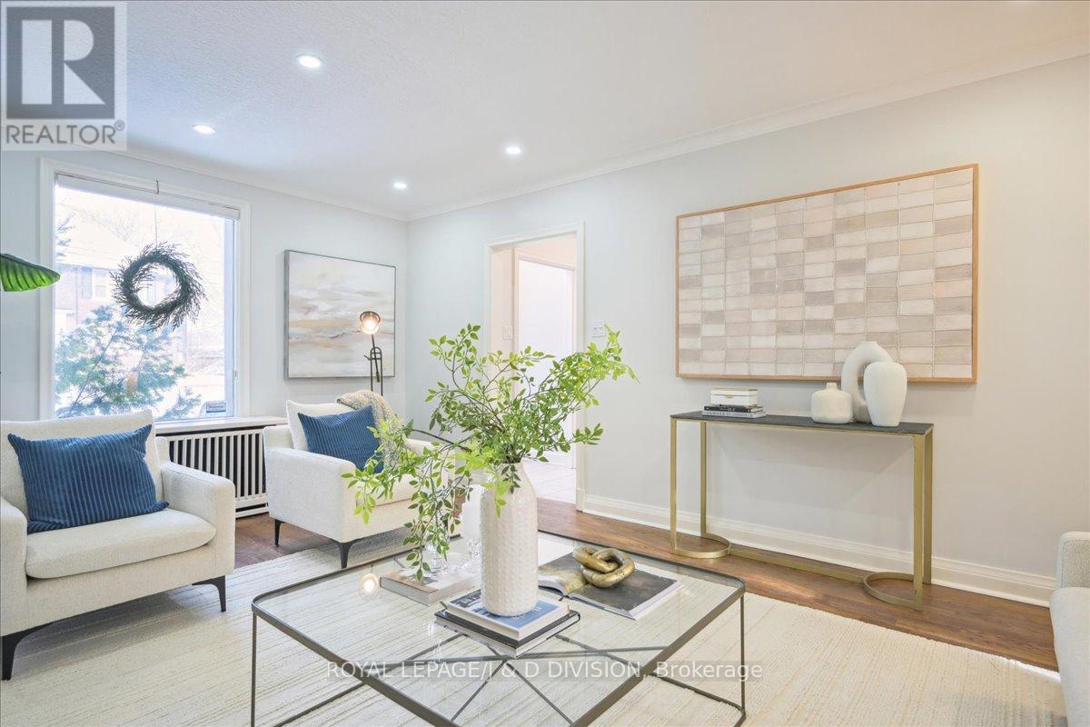 65 Chatsworth Drive, Toronto, Ontario  M4R 1R6 - Photo 13 - C12629472