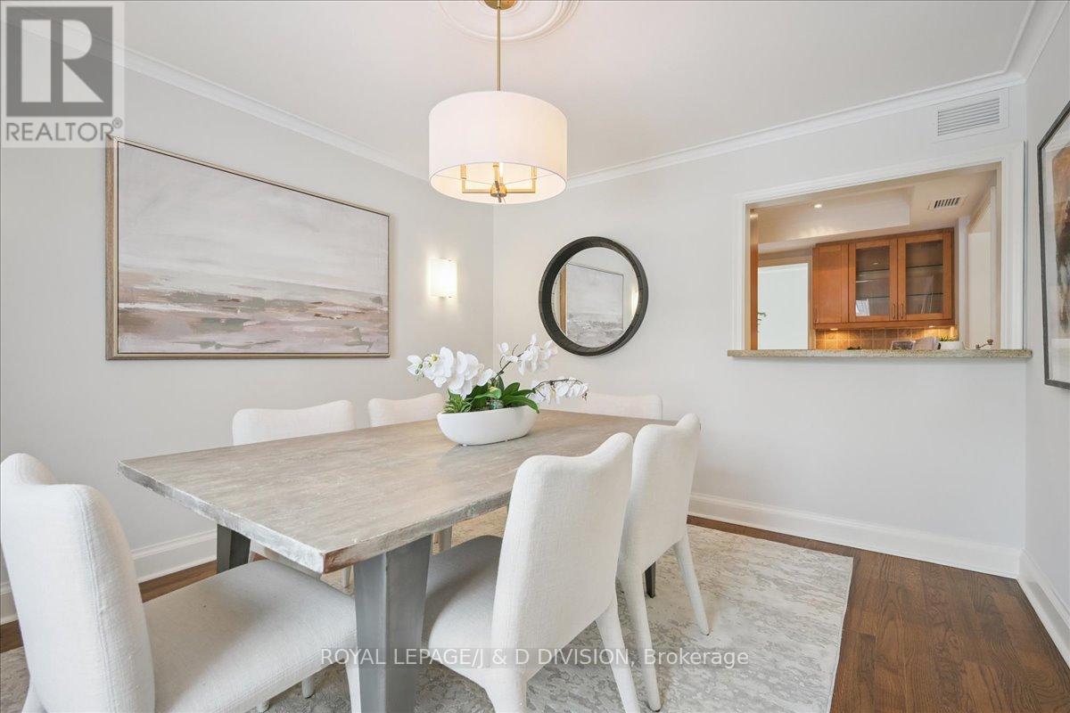 65 Chatsworth Drive, Toronto, Ontario  M4R 1R6 - Photo 14 - C12629472