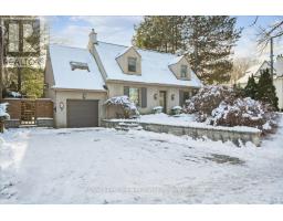 65 CHATSWORTH DRIVE, Toronto, Ontario