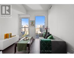 1402 - 238 SIMCOE STREET, Toronto, Ontario