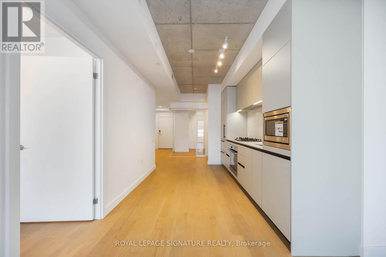 420 - 1720 Bayview Avenue, Toronto, Ontario  M4G 3C4 - Photo 7 - C12629518