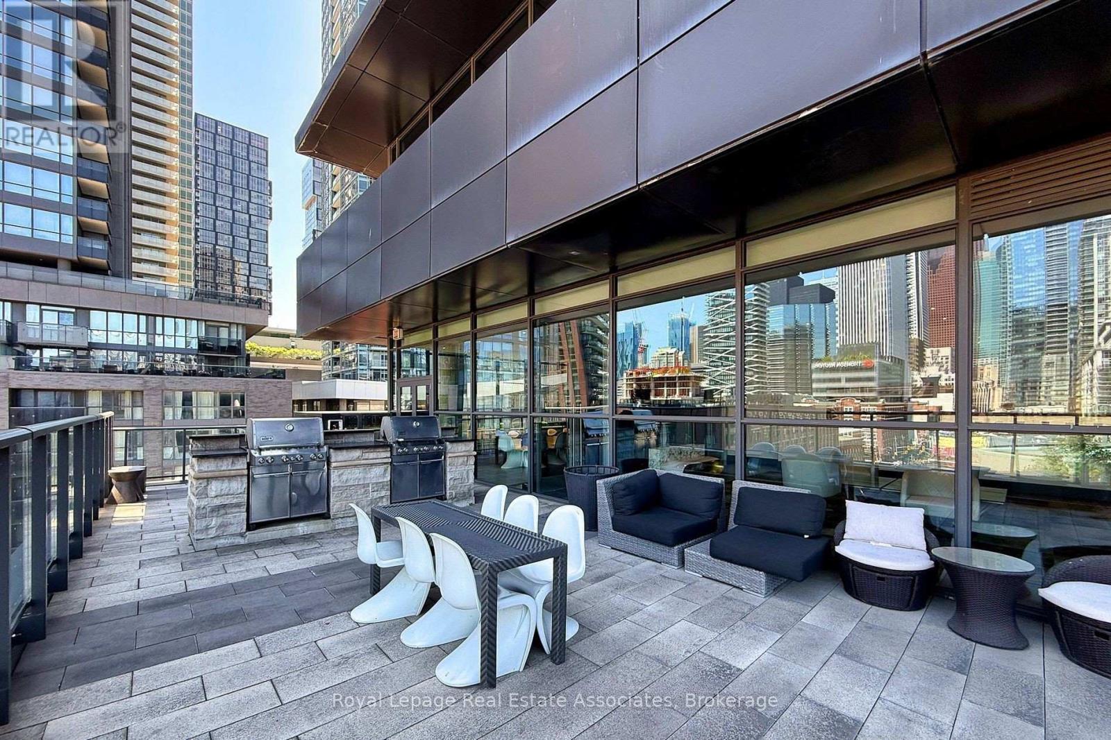 2612 - 290 Adelaide Street W, Toronto, Ontario  M5V 0P3 - Photo 24 - C12629548