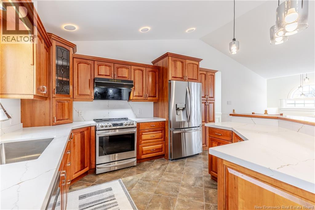 43 Helena Court, Fredericton, New Brunswick E3B 0E2 - Photo 6 - NB130757