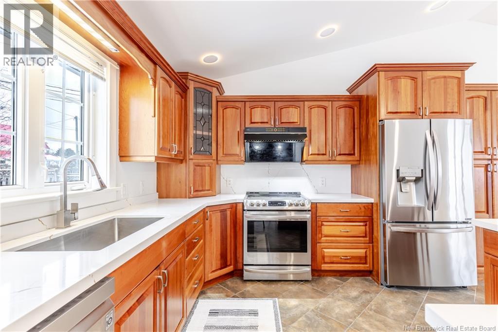 43 Helena Court, Fredericton, New Brunswick E3B 0E2 - Photo 7 - NB130757