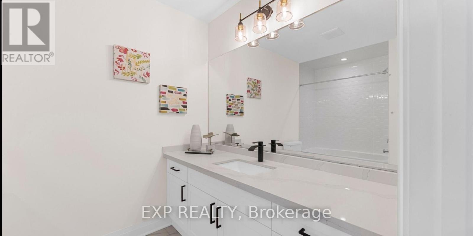 3307 Thunderbird Promenade, Pickering, Ontario  L1X 0N1 - Photo 3 - E12607938