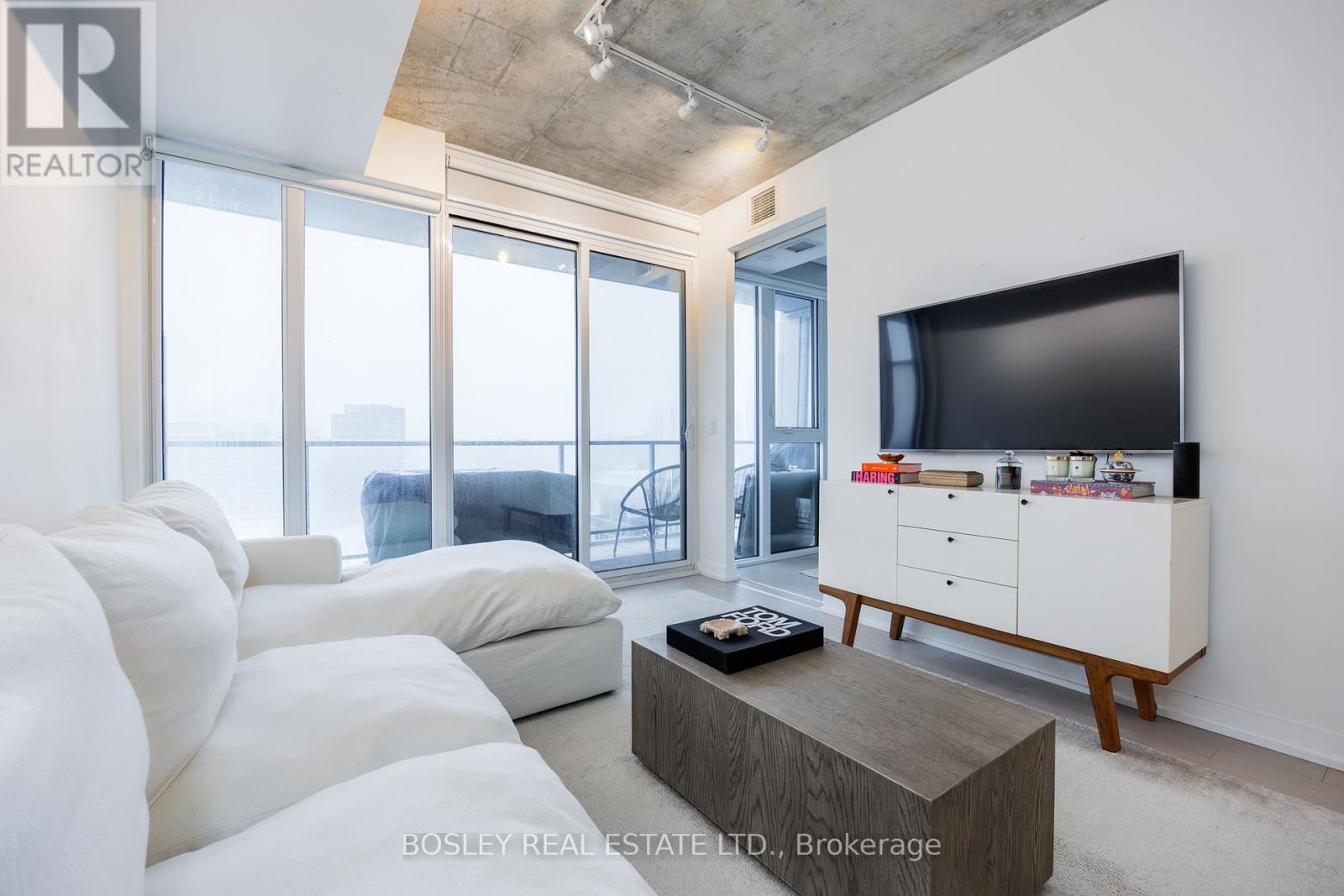 1210 - 15 Baseball Place, Toronto, Ontario  M4M 0E6 - Photo 6 - E12629374