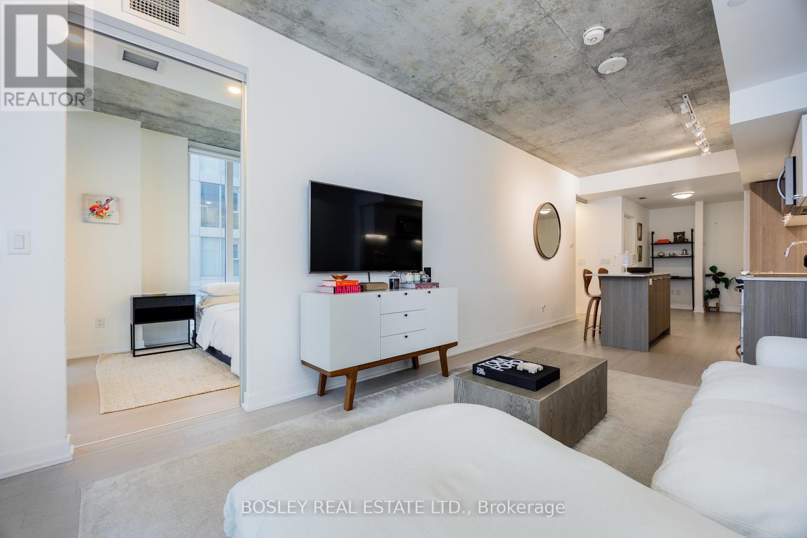 1210 - 15 Baseball Place, Toronto, Ontario  M4M 0E6 - Photo 9 - E12629374