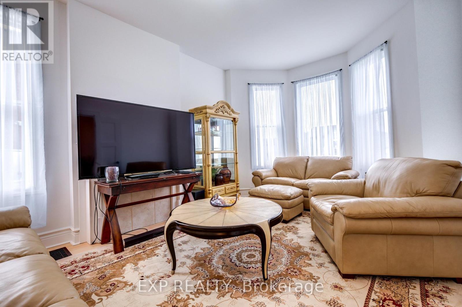 853 Simcoe Street S, Oshawa, Ontario  L1H 4K8 - Photo 16 - E12629234