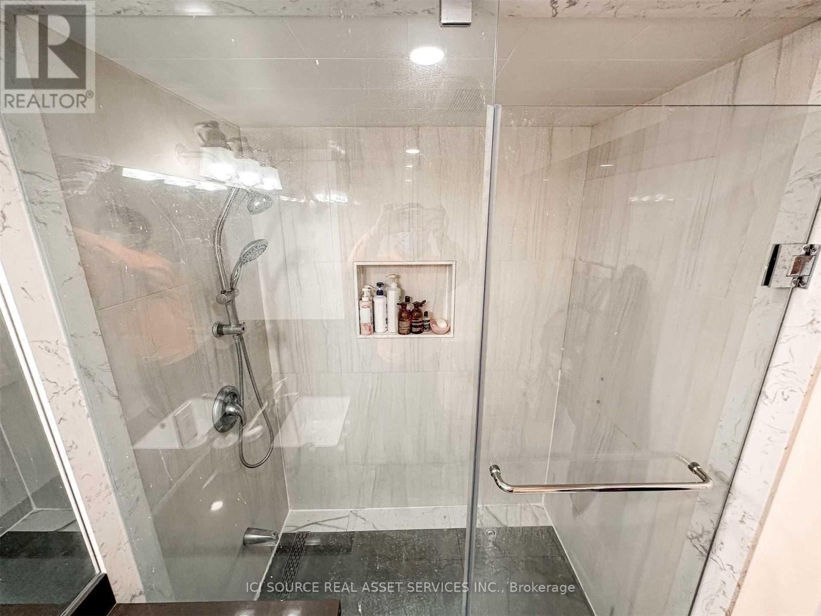 53 Westchester Crescent, Markham, Ontario  L6C 2X6 - Photo 30 - N12614818