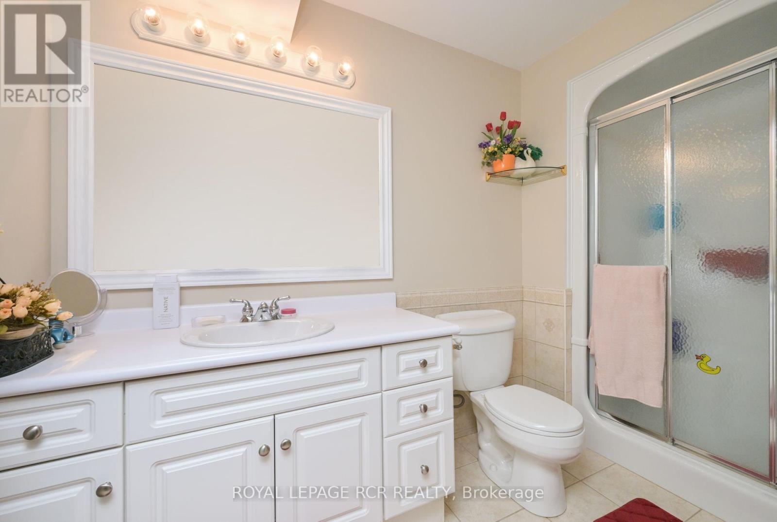 11 Montebello Terrace, New Tecumseth, Ontario  L9R 2H4 - Photo 21 - N12629436