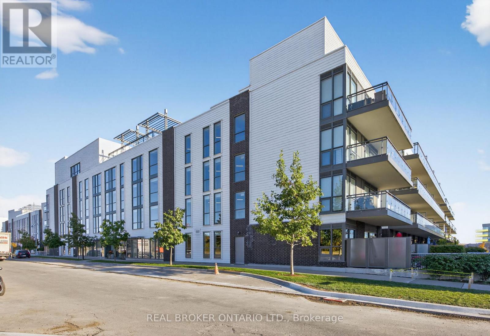 D233 - 333 SEA RAY AVENUE, Innisfil, Ontario