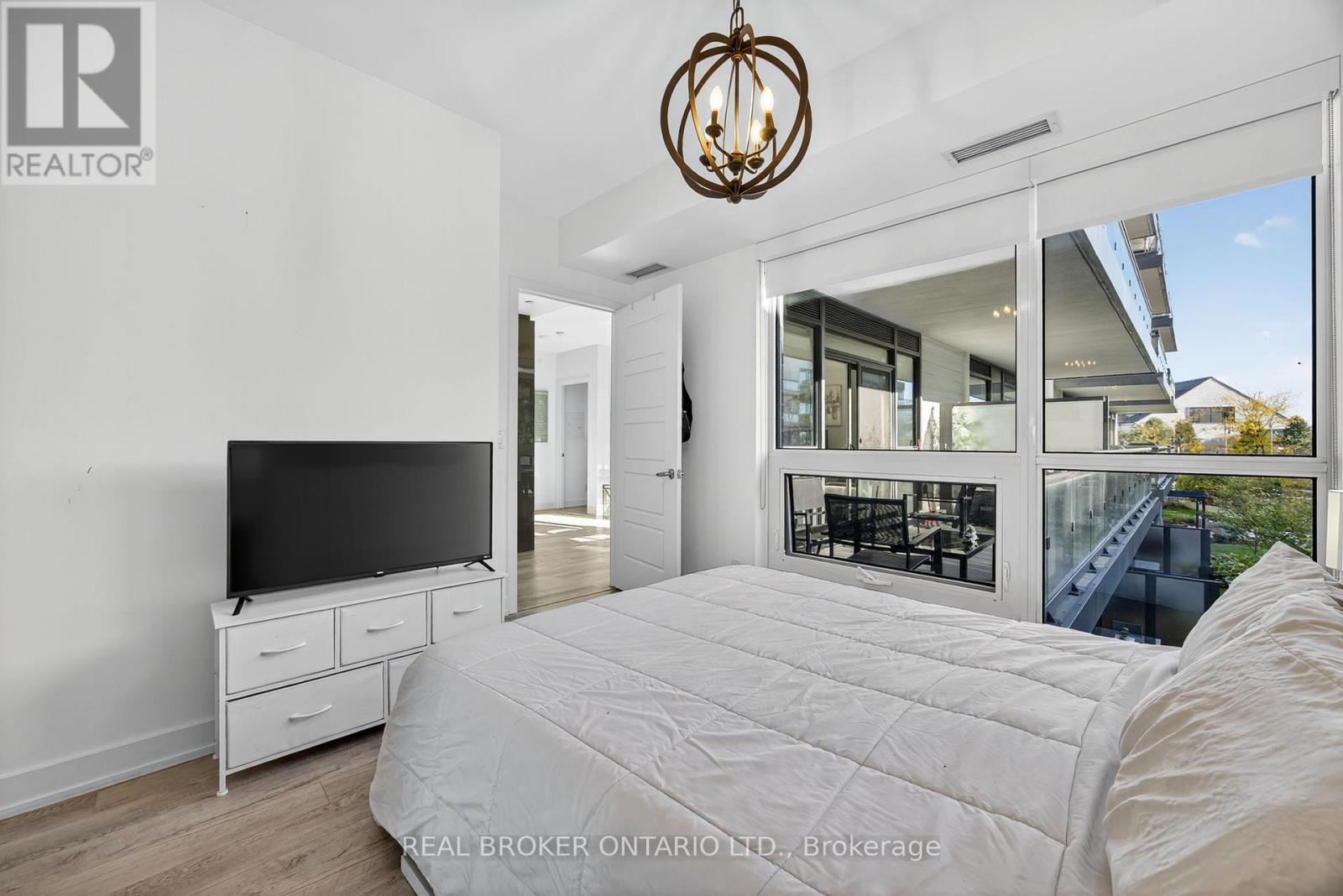 D233 - 333 Sea Ray Avenue, Innisfil, Ontario  L9S 0J4 - Photo 10 - N12629458