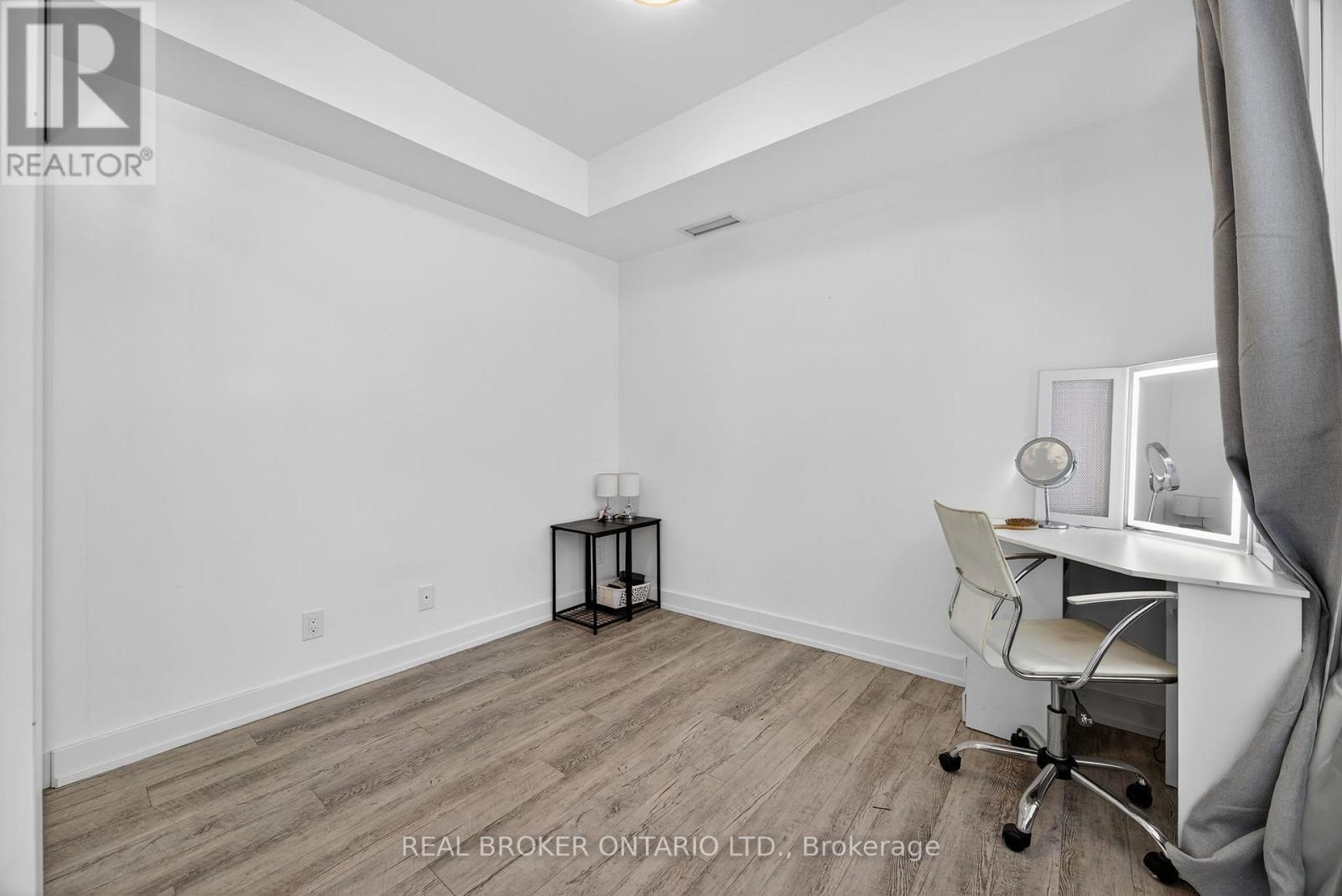 D233 - 333 Sea Ray Avenue, Innisfil, Ontario  L9S 0J4 - Photo 12 - N12629458