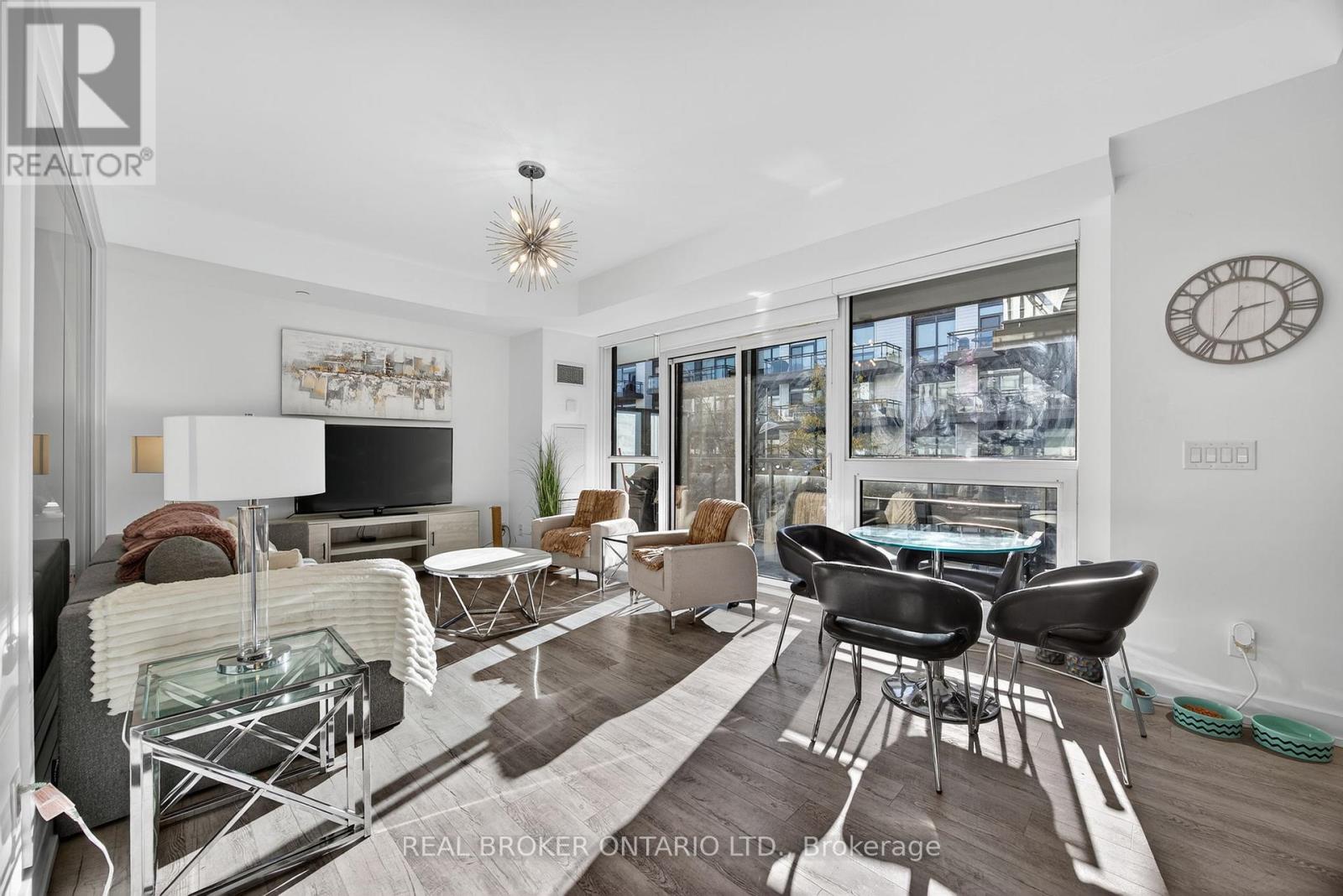 D233 - 333 Sea Ray Avenue, Innisfil, Ontario  L9S 0J4 - Photo 5 - N12629458