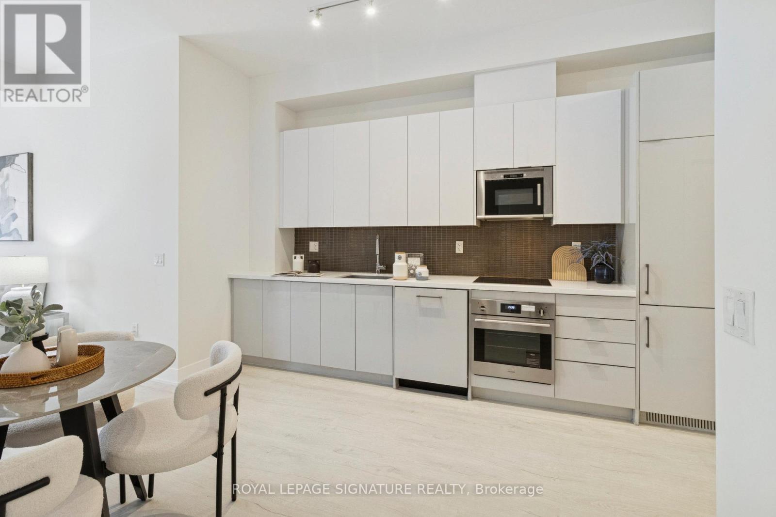 525 - 2908 Hwy 7, Vaughan, Ontario  L4K 0K5 - Photo 20 - N12629474