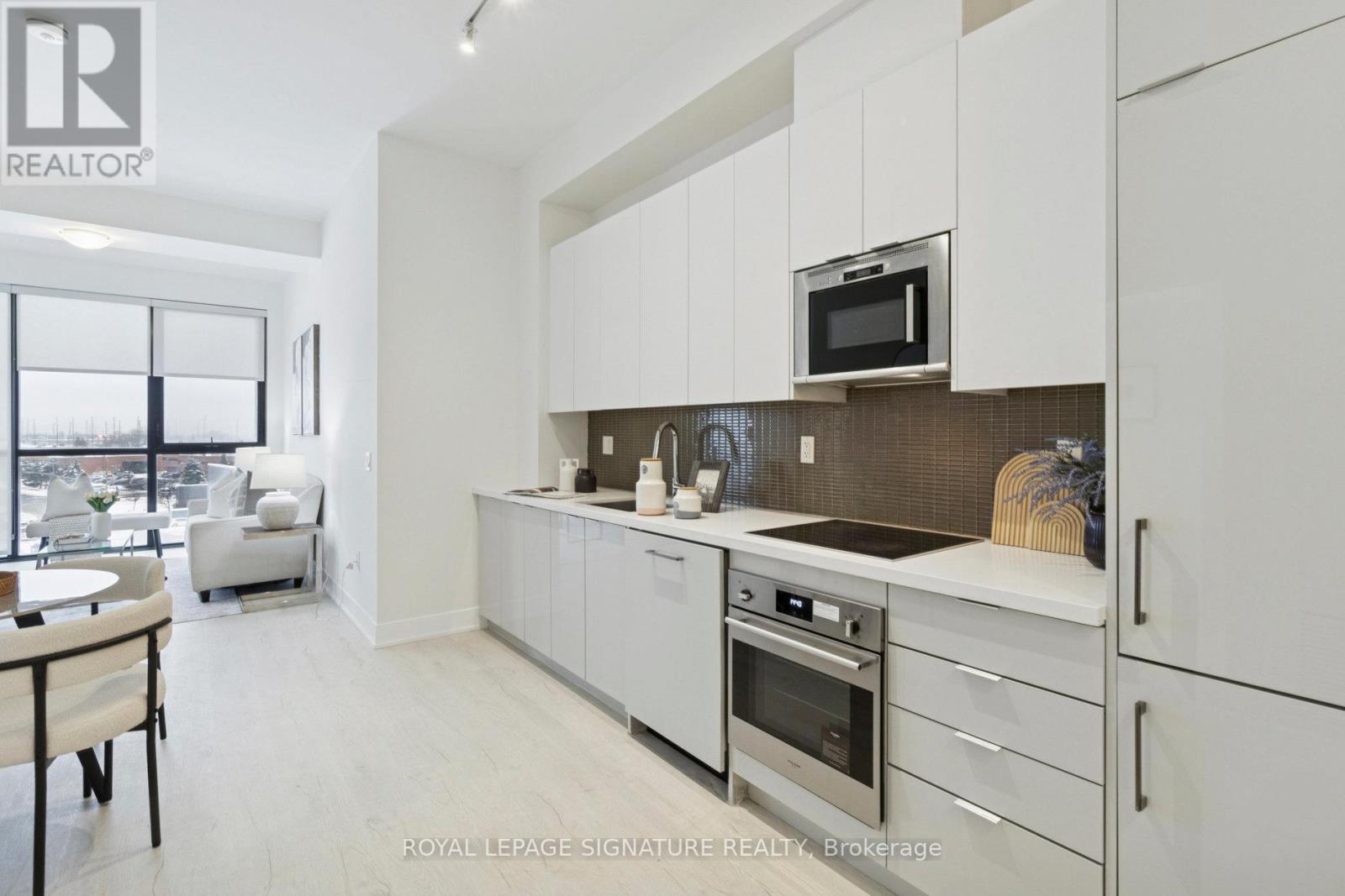 525 - 2908 Hwy 7, Vaughan, Ontario  L4K 0K5 - Photo 21 - N12629474