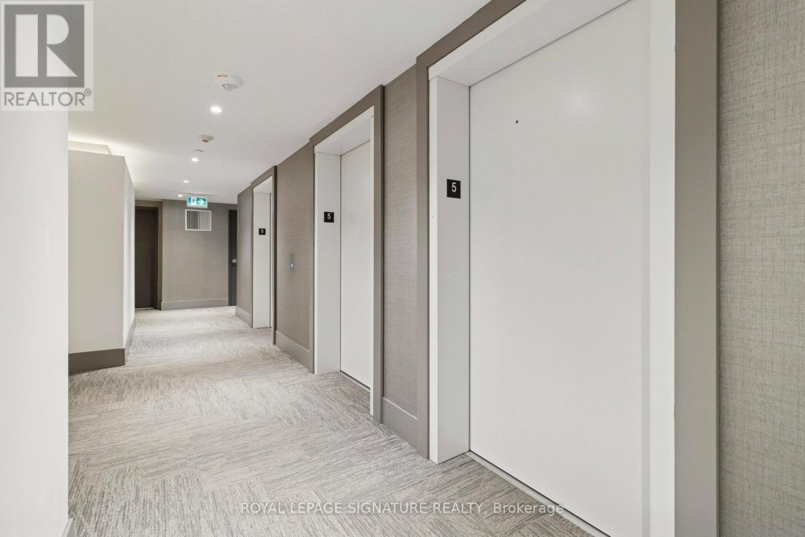 525 - 2908 Hwy 7, Vaughan, Ontario  L4K 0K5 - Photo 3 - N12629474