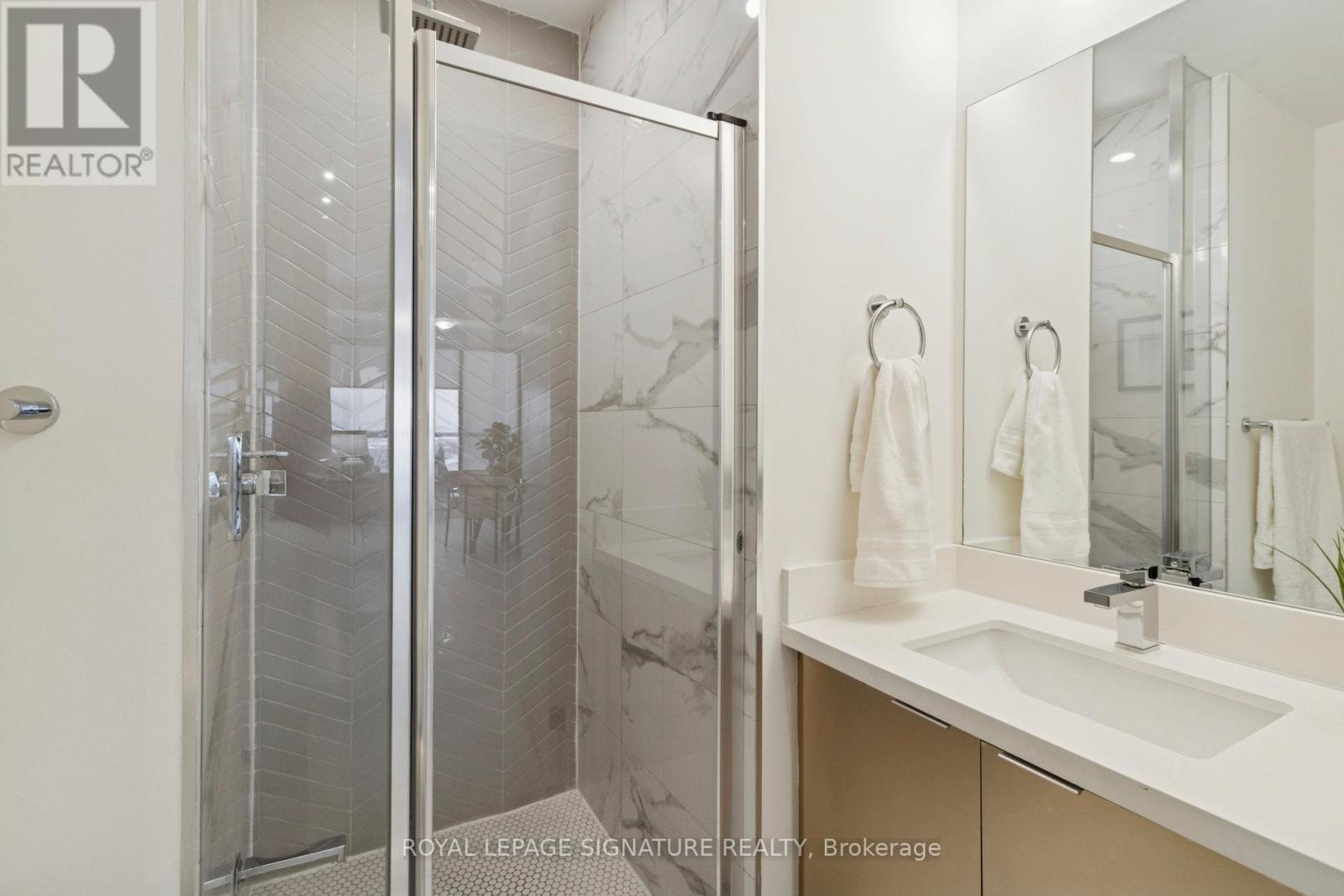 525 - 2908 Hwy 7, Vaughan, Ontario  L4K 0K5 - Photo 31 - N12629474