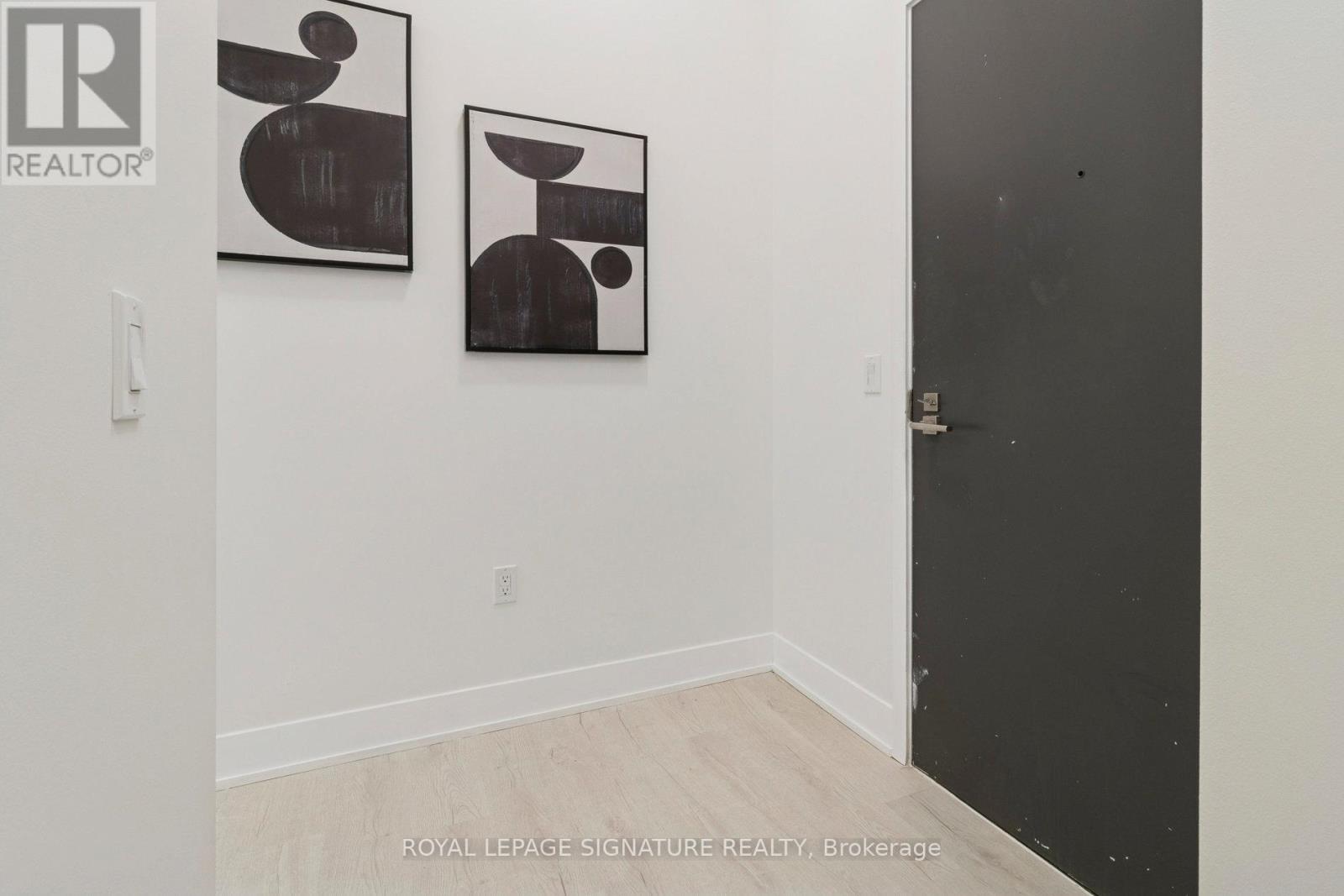 525 - 2908 Hwy 7, Vaughan, Ontario  L4K 0K5 - Photo 6 - N12629474