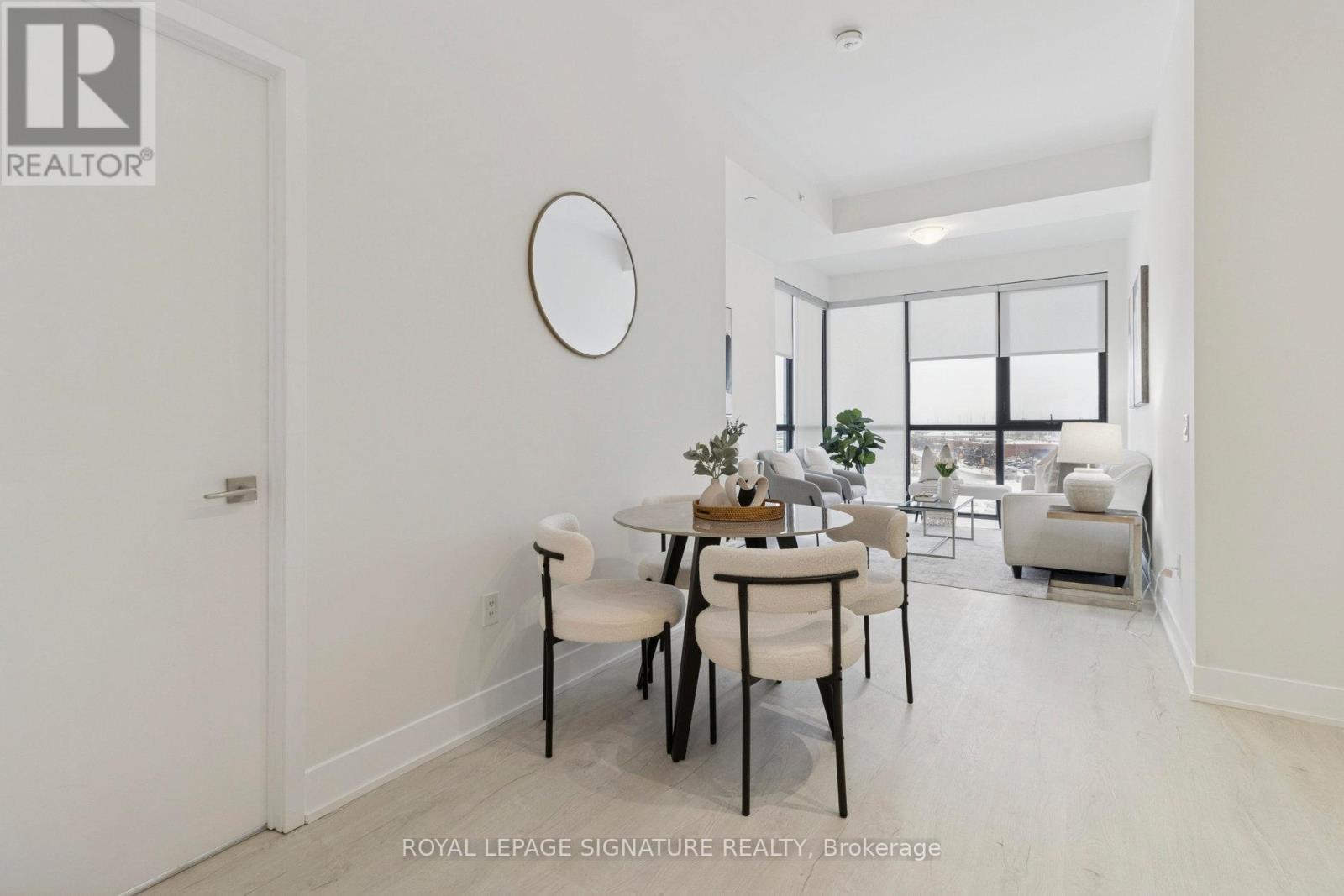 525 - 2908 Hwy 7, Vaughan, Ontario  L4K 0K5 - Photo 7 - N12629474