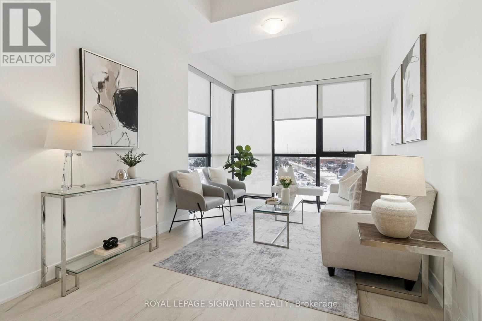 525 - 2908 Hwy 7, Vaughan, Ontario  L4K 0K5 - Photo 9 - N12629474